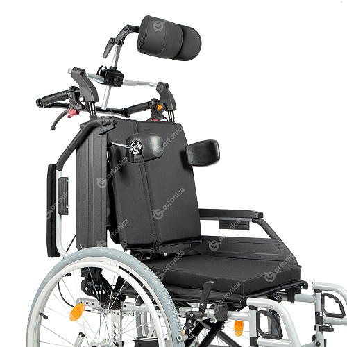 Откидные подлокотники