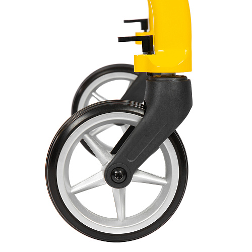 Самоориентирующиеся передние колеса